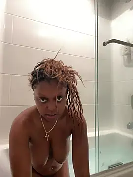 BubblyBabyy online show from 4, 7, 2026
