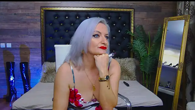 Snapshot of LadyTouch chatting on 31, 1, 2025 LadyTouch online show from 31, 1, 2025
