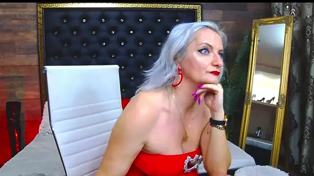 Snapshot of LadyTouch chatting on 13, 2, 2025 LadyTouch online show from 13, 2, 2025