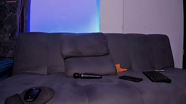 Donathoo1 online show from 2, 7, 2026