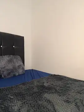 zoe mount online show from 26, 2, 2025