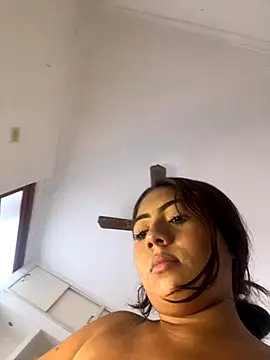 zoe mount online show from 22, 9, 2025