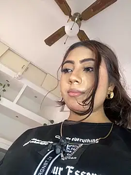 zoe mount online show from 2, 10, 2025