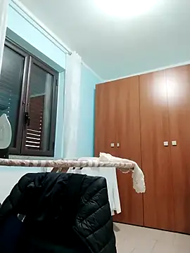 Dolcecurvy online show from 12, 11, 2025