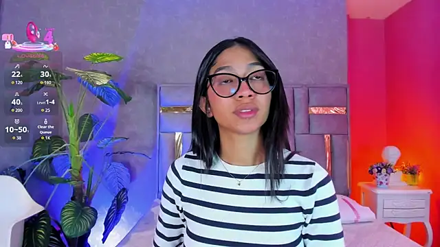 Tyla Ks online show from 22, 4, 2026