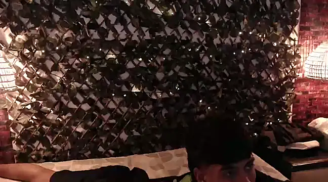 Snapshot of RyanKing19 chatting on 7, 3, 2025 RyanKing19 online show from 7, 3, 2025