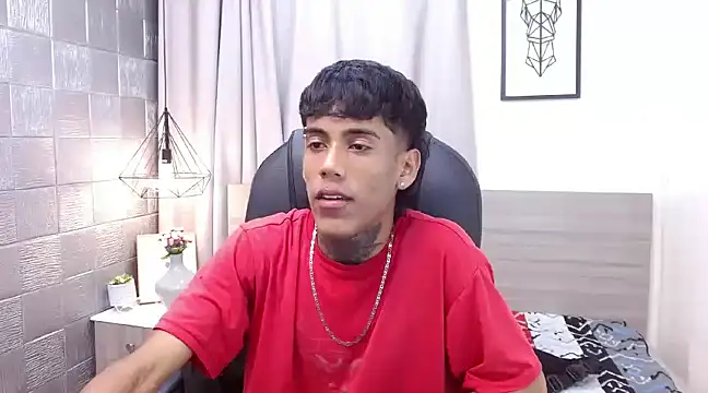 Snapshot of RyanKing19 chatting on 9, 3, 2025 RyanKing19 online show from 9, 3, 2025