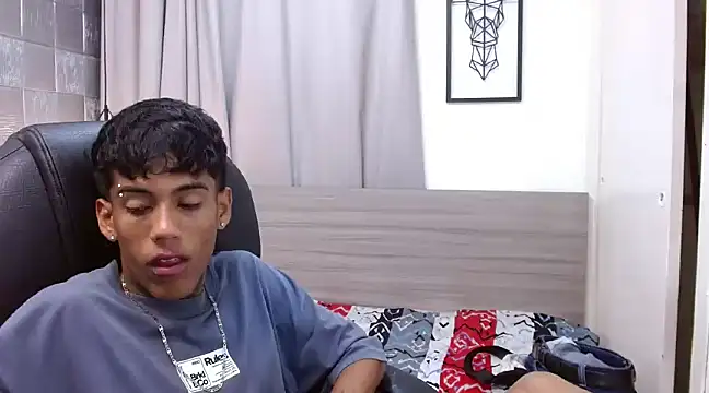 Snapshot of RyanKing19 chatting on 11, 3, 2025 RyanKing19 online show from 11, 3, 2025