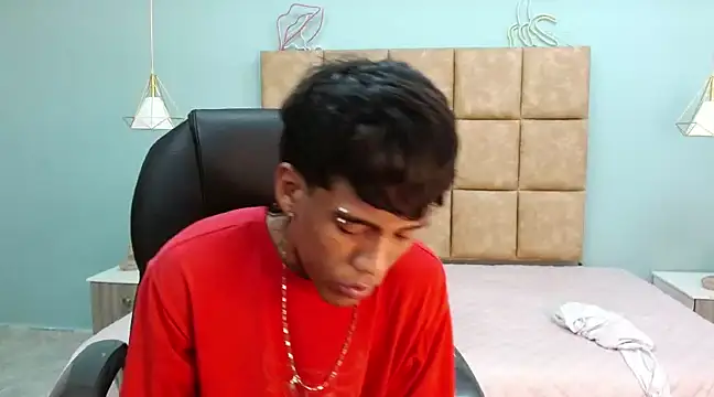 Snapshot of RyanKing19 chatting on 15, 3, 2025 RyanKing19 online show from 15, 3, 2025