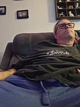 Smallone327 online show from 2, 3, 2026