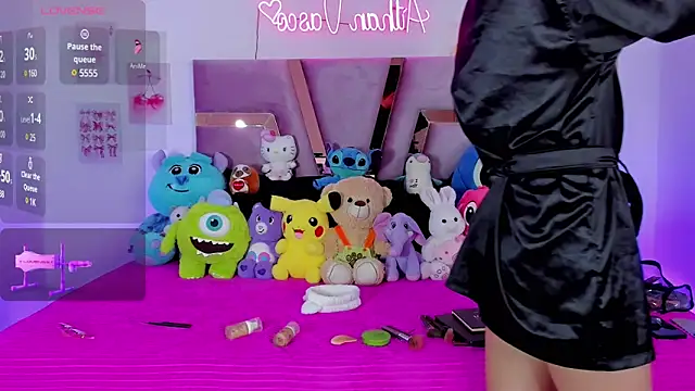 femboy-20 online show from 9, 3, 2025