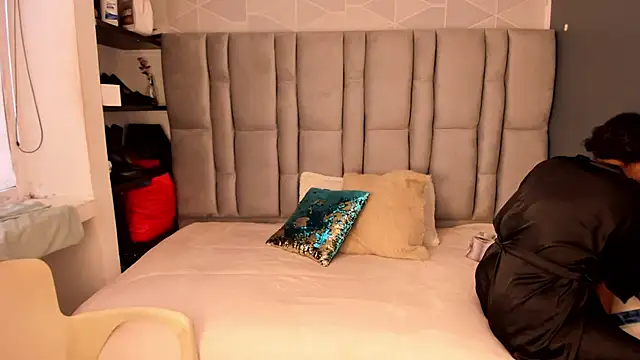 Natasha rose   online show from 13, 11, 2025