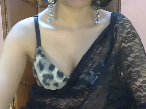 Cute Pihu01 online show from 16, 5, 2026