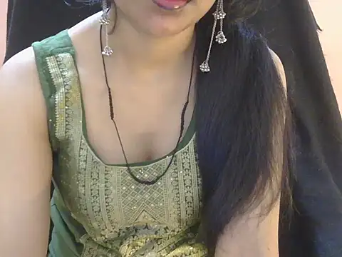Cute Pihu01 online show from 2, 6, 2026