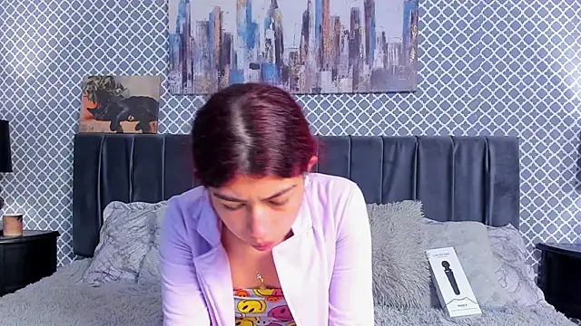 Cassie bloom online show from 27, 2, 2025