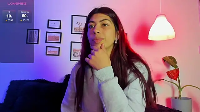 Cassie bloom online show from 22, 3, 2025