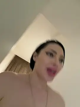 Mia Splash online show from 30, 4, 2026