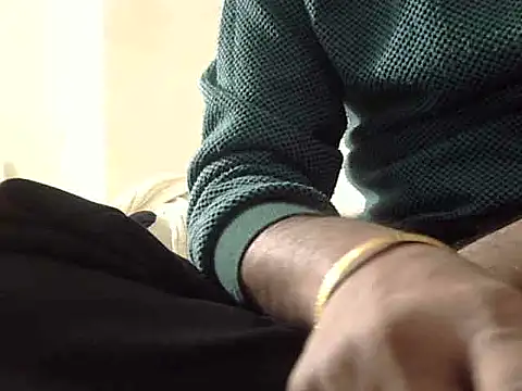 Snapshot of 9inch_hard chatting on 30, 11, 2025 9inch hard online show from 30, 11, 2025
