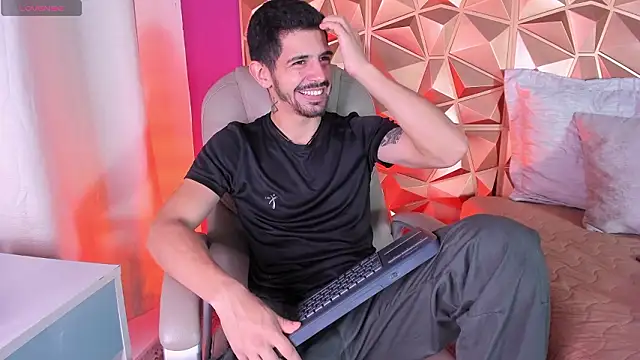 AlejandroStormm online show from 22, 3, 2026