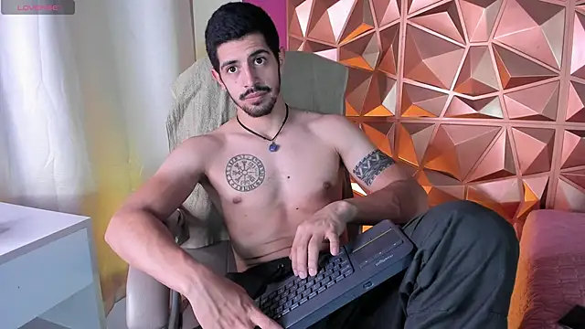 AlejandroStormm online show from 25, 3, 2026