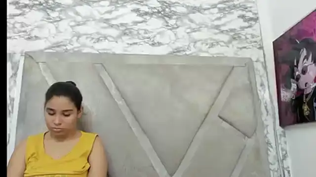 ElizaAndQuisha online show from 10, 10, 2025