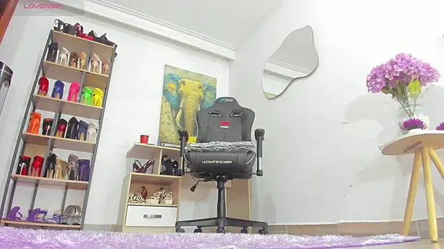 Camillevegas online show from 7, 1, 2026