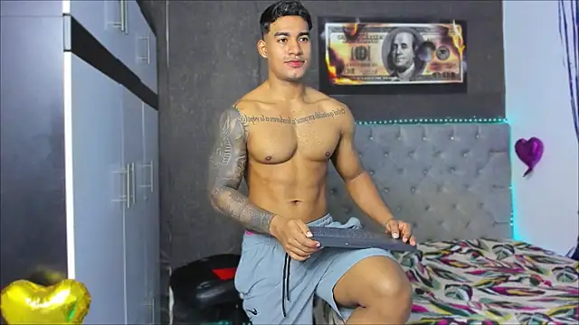 luigi hot  online show from 27, 7, 2026