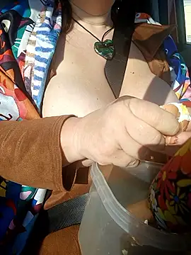 Snapshot of Erika41 chatting on 18, 3, 2026 Erika41 online show from 18, 3, 2026