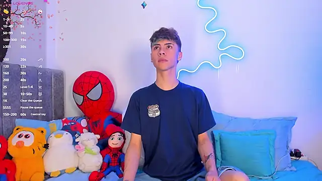 Snapshot of callum_77 chatting on 29, 10, 2025 callum 77 online show from 29, 10, 2025