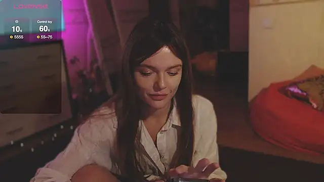 CherryRed Girl online show from 24, 2, 2025