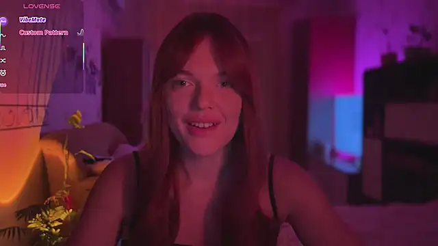 CherryRed Girl online show from 29, 6, 2026