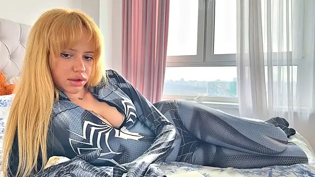  BunnyDollStella  online show from 7, 4, 2026