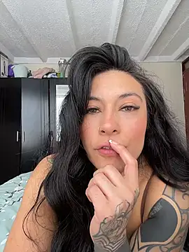 Snapshot of Isabella_Collen_v chatting on 24, 7, 2026 Isabella Collen v online show from 24, 7, 2026