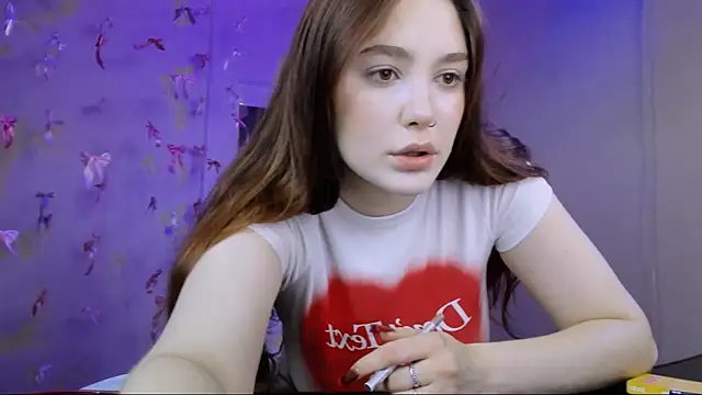 hazel sullivan online show from 30, 6, 2026
