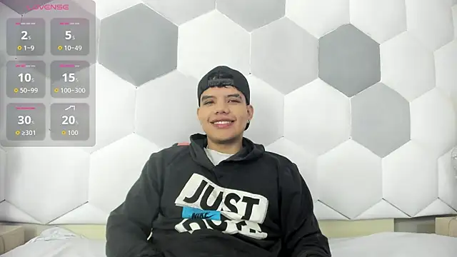 Axel Forte online show from 10, 10, 2025