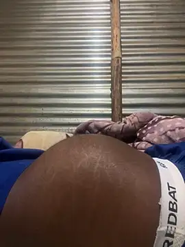 Snapshot of BttmGuy01 chatting on 20, 9, 2025 BttmGuy01 online show from 20, 9, 2025