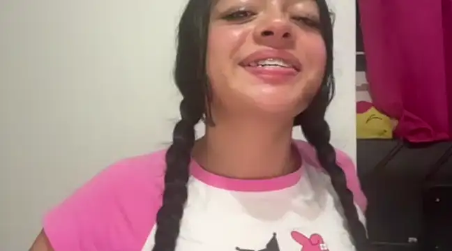 Snapshot of hellokitty__valery chatting on 21, 2, 2025 hellokitty  valery online show from 21, 2, 2025