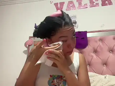 Snapshot of hellokitty__valery chatting on 26, 2, 2025 hellokitty  valery online show from 26, 2, 2025
