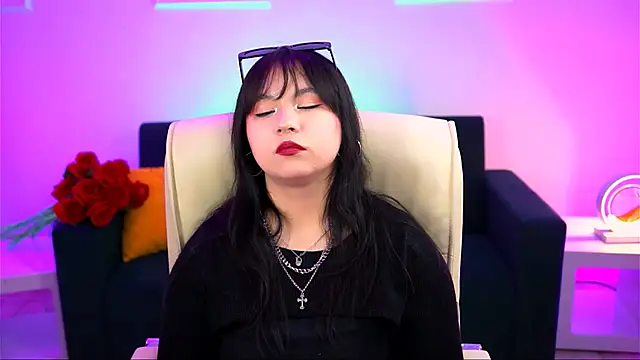 Snapshot of HanaWise chatting on 13, 3, 2025 HanaWise online show from 13, 3, 2025