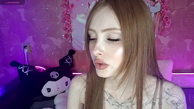 Adele kawaii online show from 8, 10, 2025
