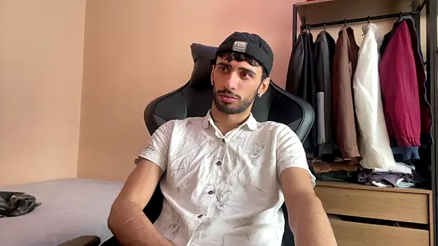 Snapshot of iendriw chatting on 26, 10, 2025 iendriw online show from 26, 10, 2025