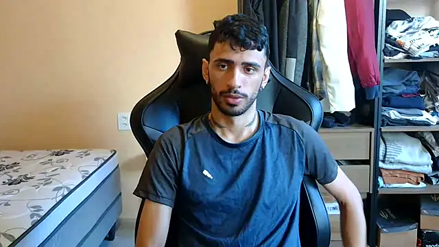 Snapshot of iendriw chatting on 18, 2, 2026 iendriw online show from 18, 2, 2026