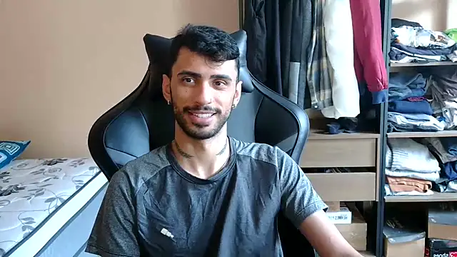 Snapshot of iendriw chatting on 19, 2, 2026 iendriw online show from 19, 2, 2026