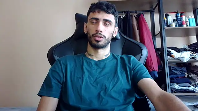 Snapshot of iendriw chatting on 6, 4, 2026 iendriw online show from 6, 4, 2026