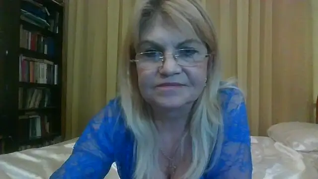 Snapshot of Heidi-Helga chatting on 4, 3, 2025 Heidi-Helga online show from 4, 3, 2025