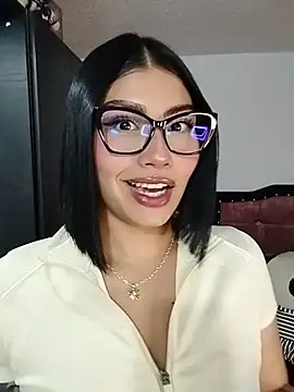 Kylie brazt online show from 8, 8, 2026