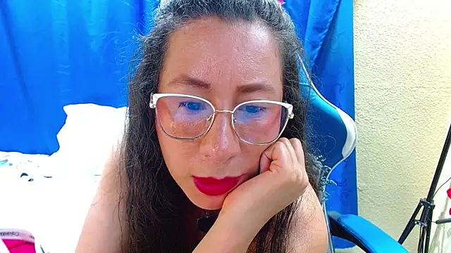 Gia leinn online show from 4, 6, 2026