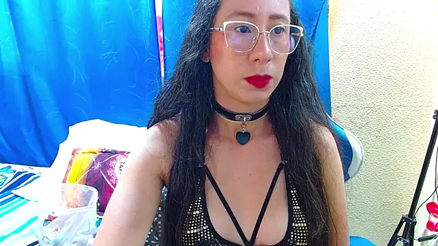 Gia leinn online show from 9, 6, 2026