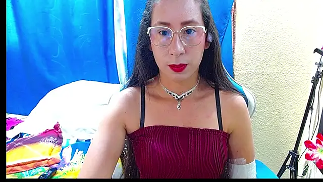 Gia leinn online show from 24, 6, 2026