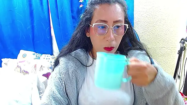 Gia leinn online show from 6, 8, 2026
